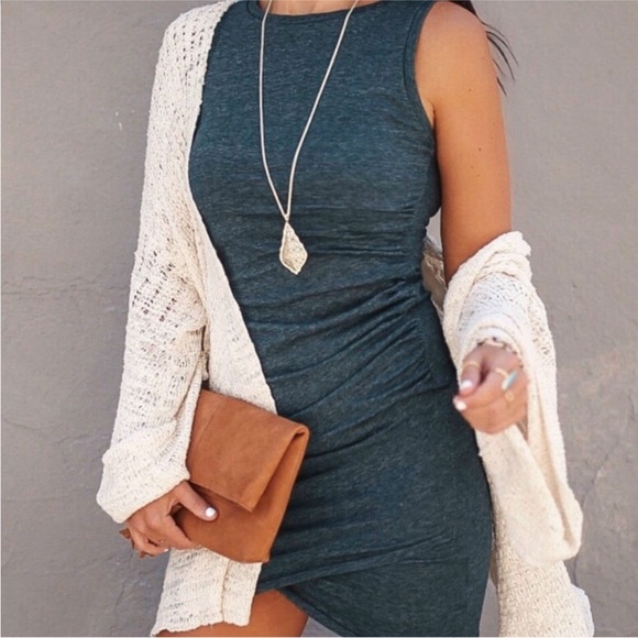 Leith - Ruched Body-Con Dress - Picture 7 of 7